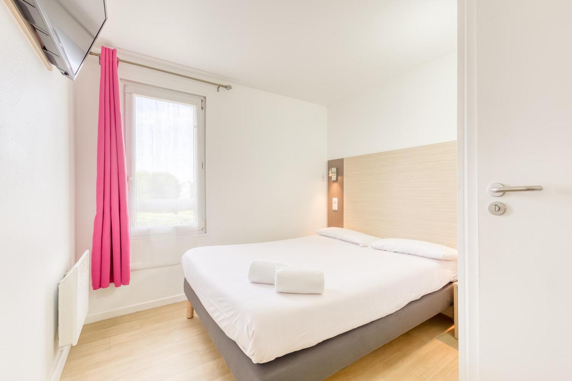 Fasthotel Roissy Cdg Sud - Claye Souilly Exterior photo