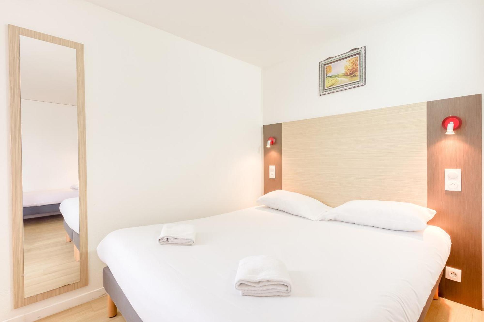 Fasthotel Roissy Cdg Sud - Claye Souilly Exterior photo
