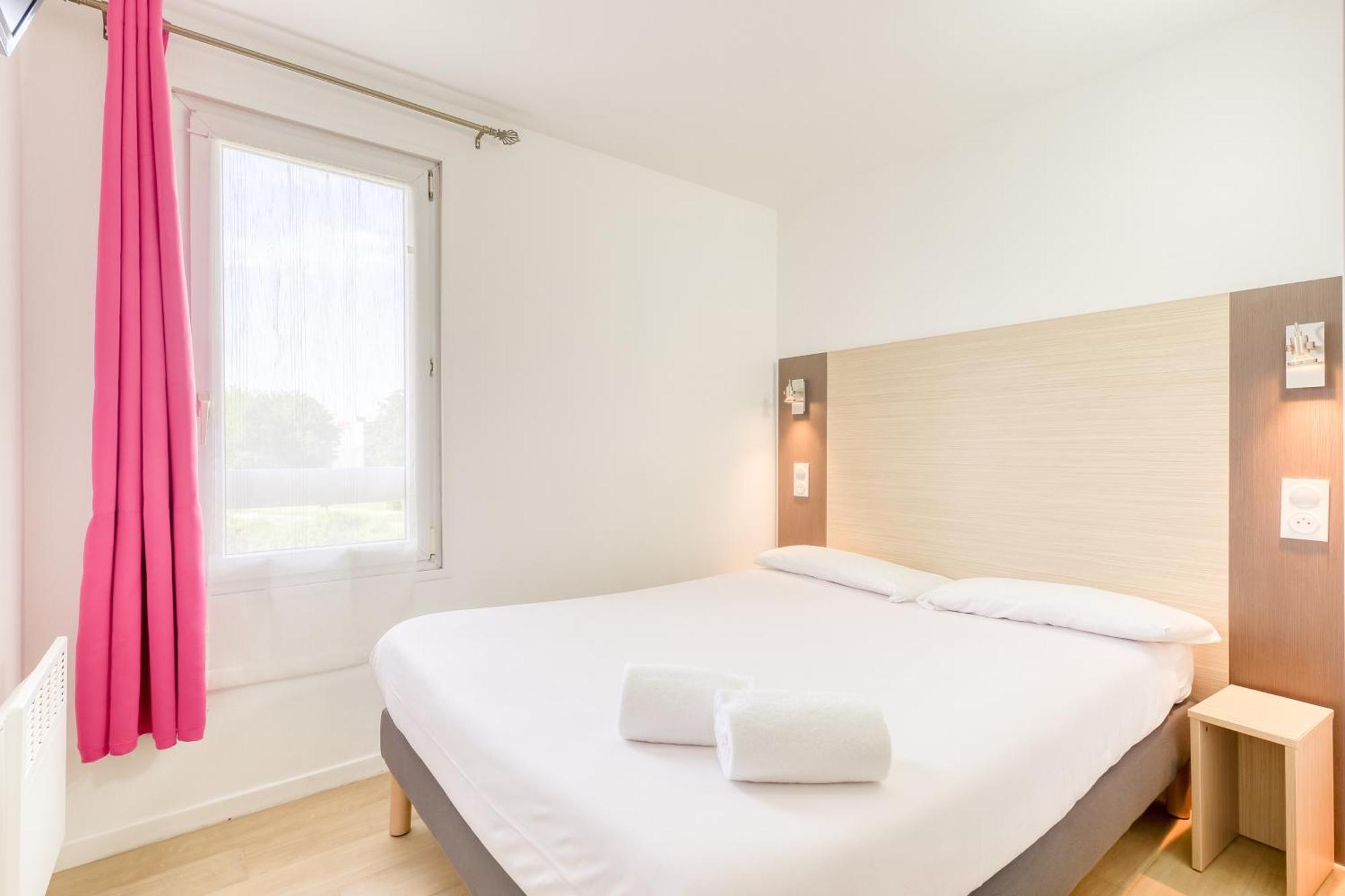 Fasthotel Roissy Cdg Sud - Claye Souilly Exterior photo